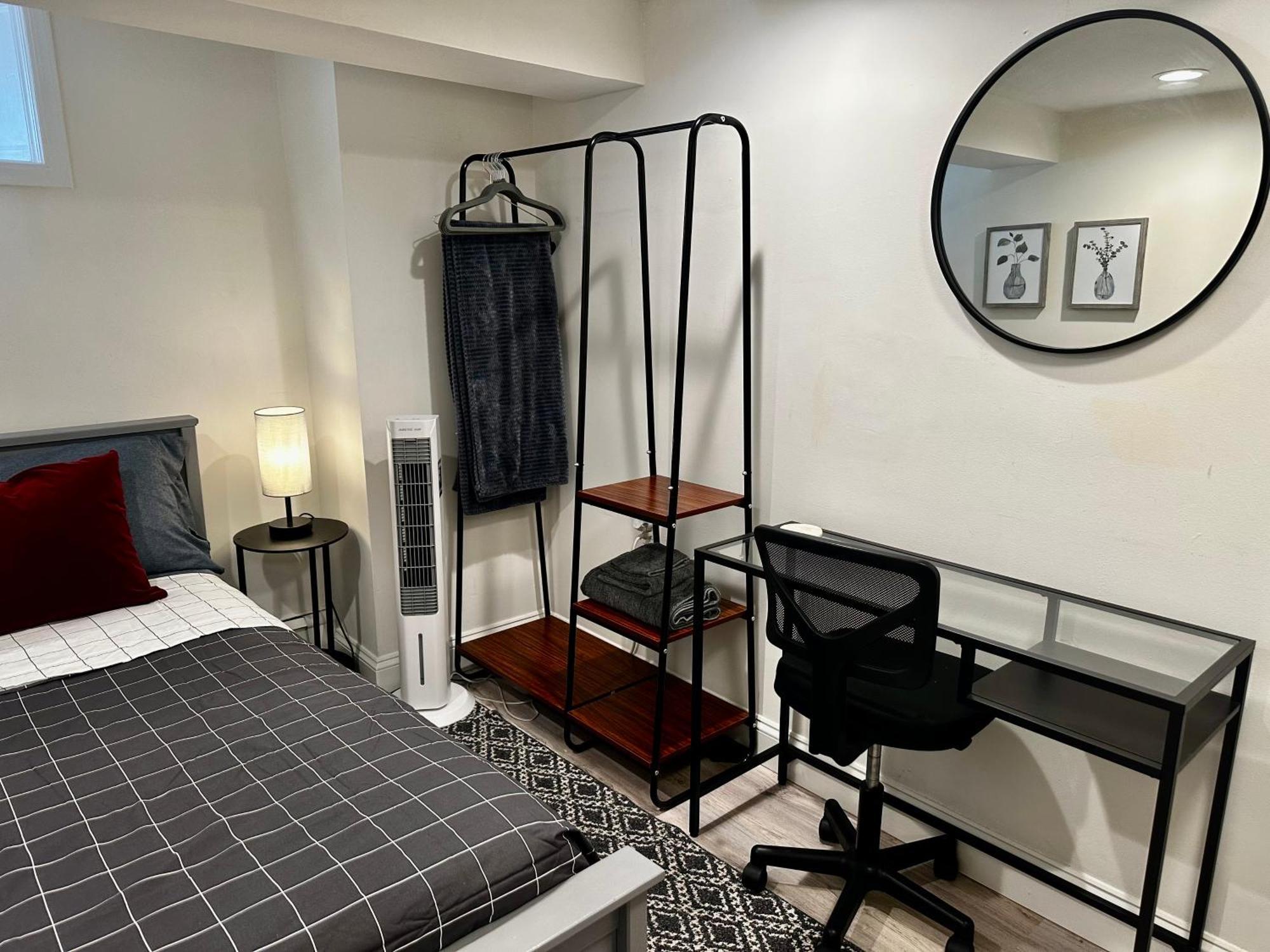 4-A Diamond In Yonkers Hotel Bagian luar foto
